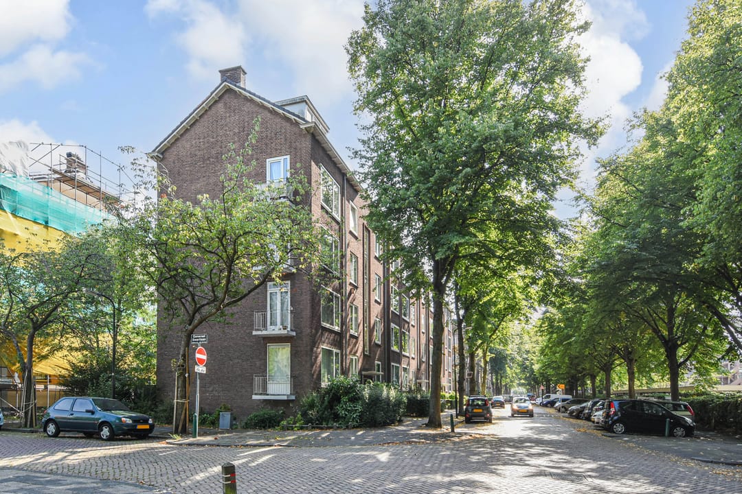 Photo 2 of Dr H. Colijnlaan 15