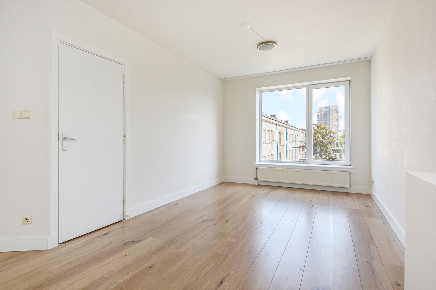 Photo 10 of Dr H. Colijnlaan 15