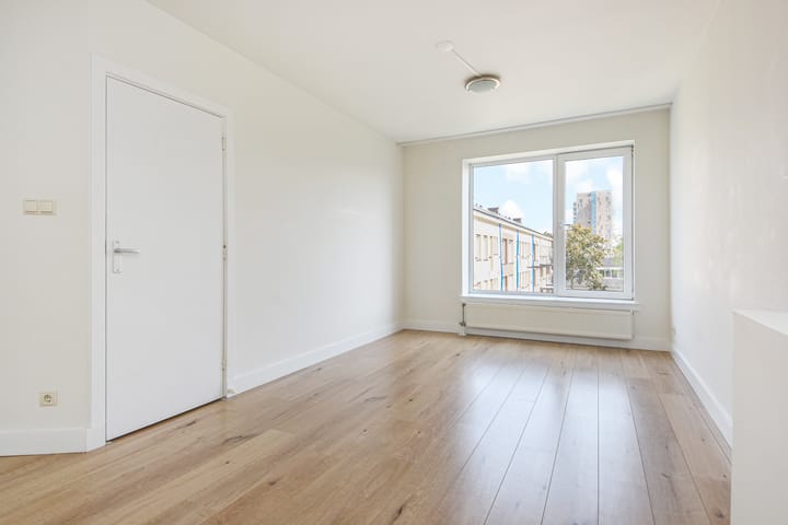 Foto 10 van Dr H. Colijnlaan 15