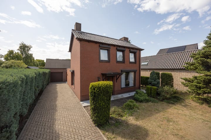 Foto 1 van Rucphensestraat 137