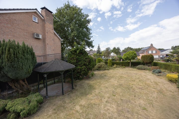 Foto 4 van Rucphensestraat 137