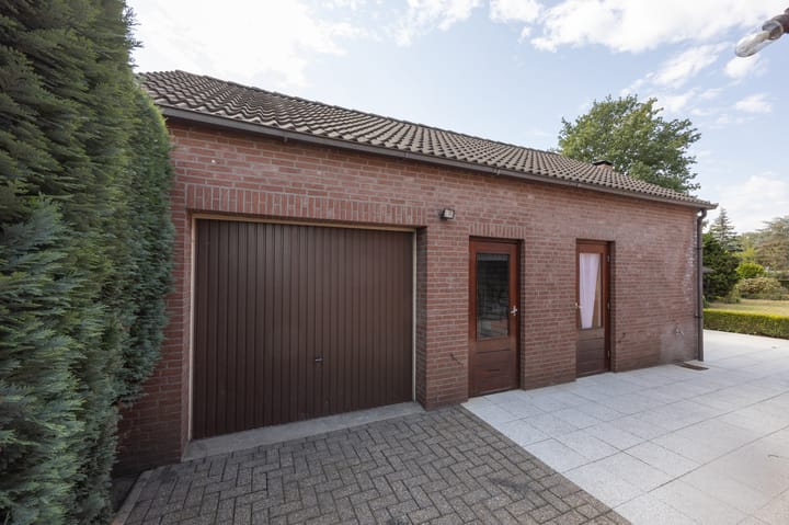 Foto 23 van Rucphensestraat 137