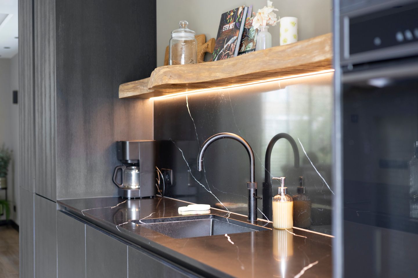 Foto 10 van Tapuitstraat 11