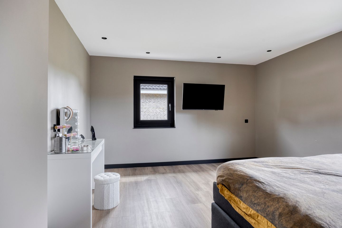 Foto 20 van Tapuitstraat 11