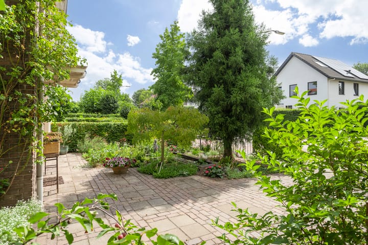 Foto 2 van Esschestraat 76