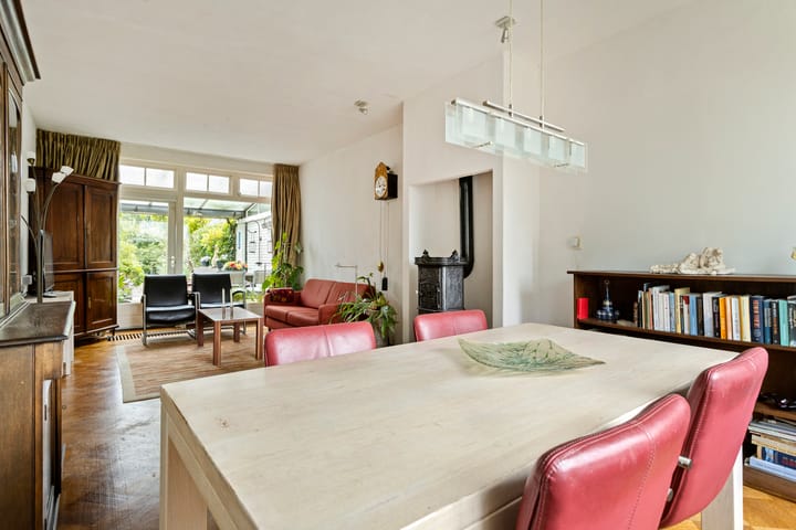 Foto 14 van Esschestraat 76