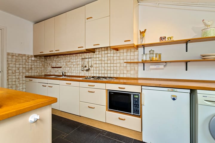 Foto 18 van Esschestraat 76