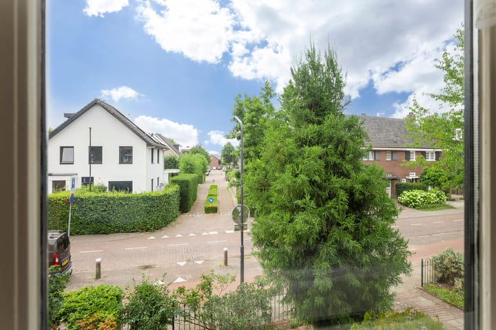 Foto 27 van Esschestraat 76