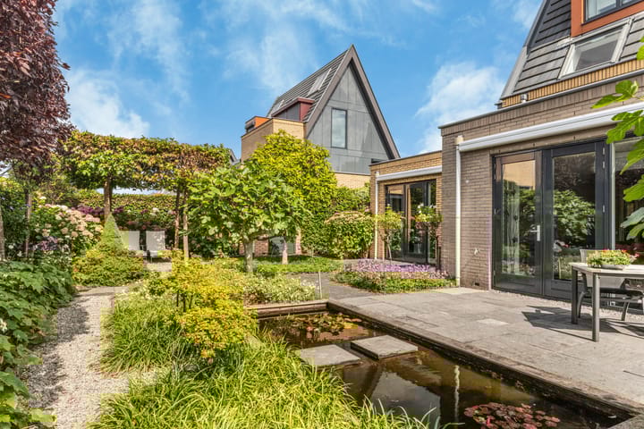 Foto 27 van Colonnade 97