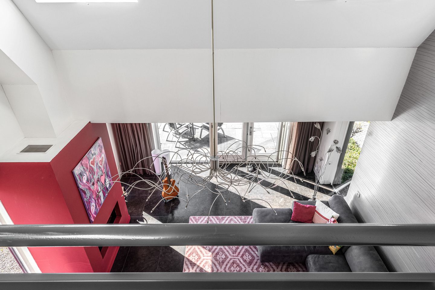 Photo 44 of Colonnade 97