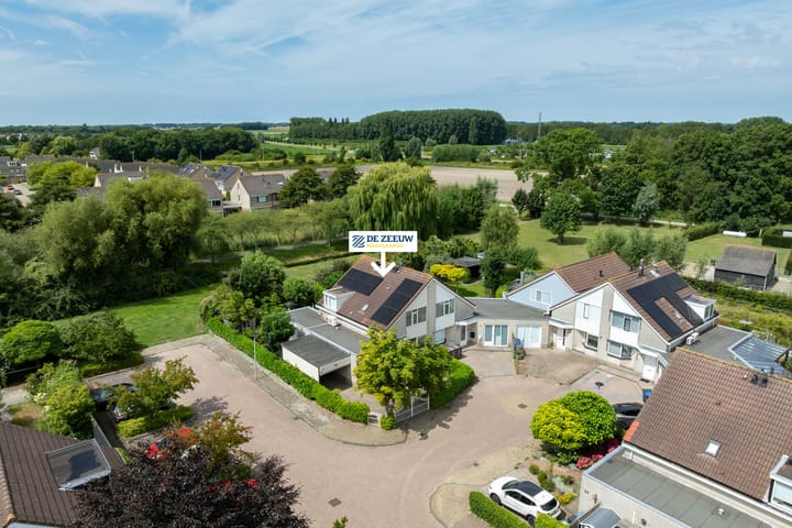 Foto 2 van Sacharovlaan 66