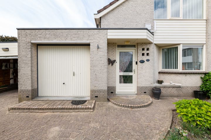 Foto 12 van Sacharovlaan 66