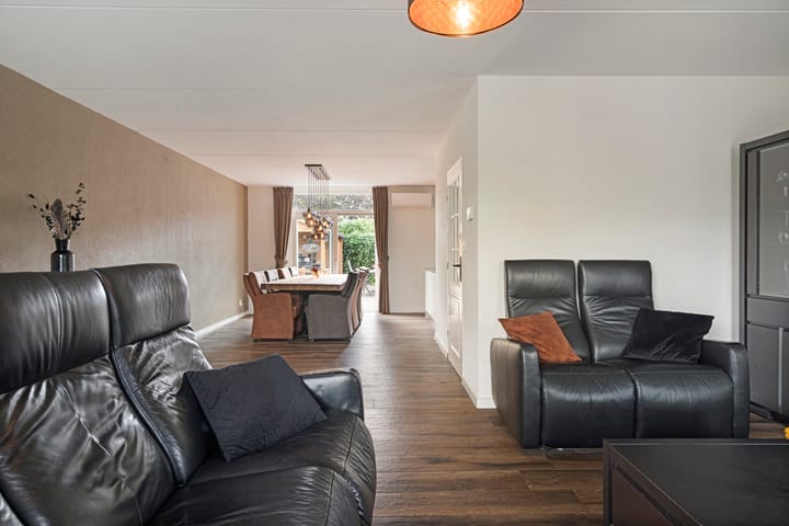 Foto 8 van Freesiaberg 28