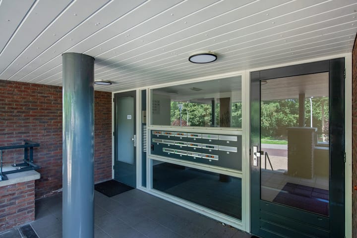 Foto 26 van Guirlande 186