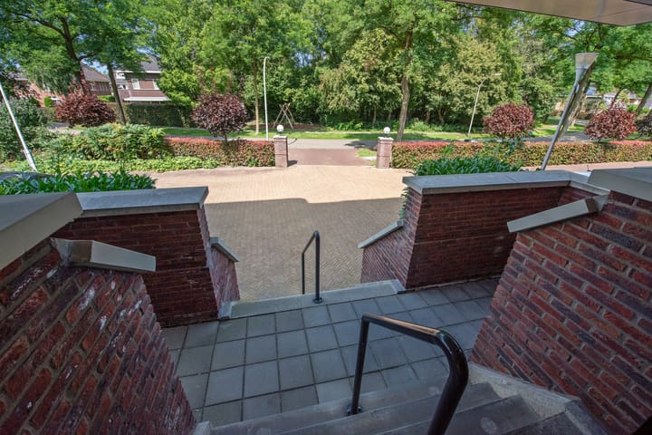 Foto 27 van Guirlande 186