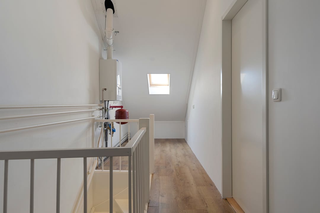 Photo 22 of Vermeerplantsoen 154