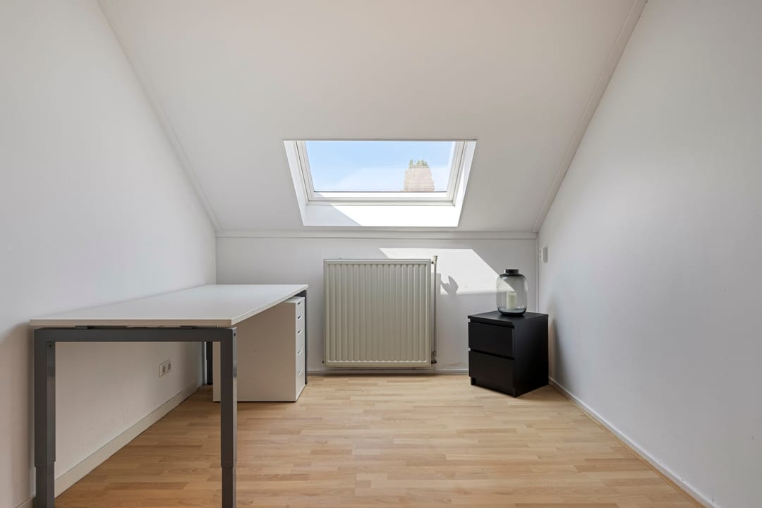 Photo 23 of Vermeerplantsoen 154