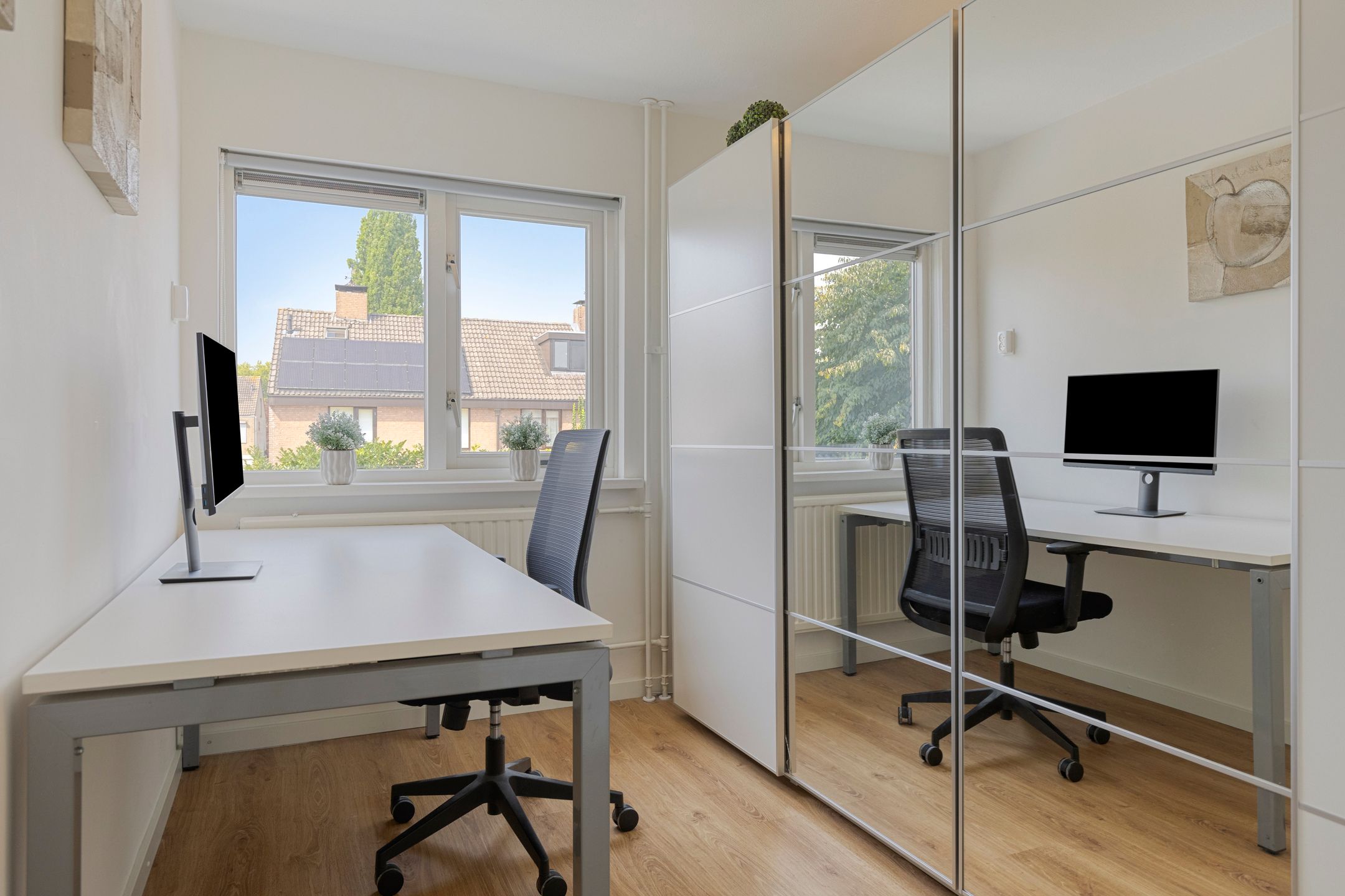 Photo 21 of Vermeerplantsoen 154