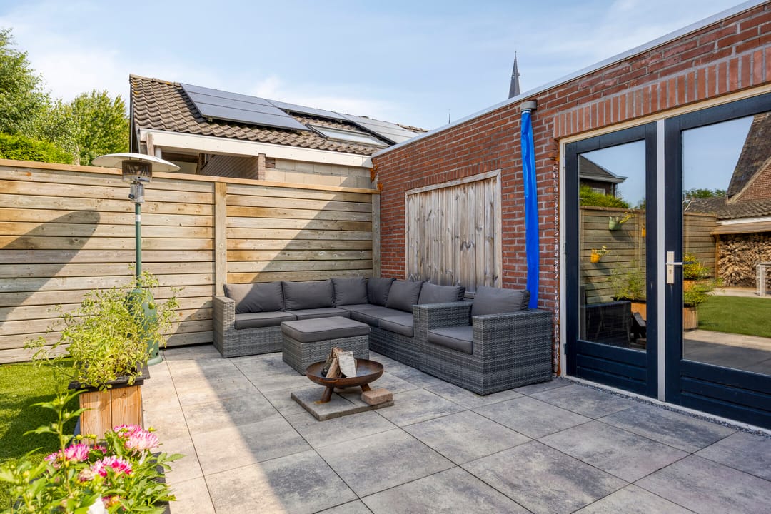 Photo 23 of Julianastraat 43