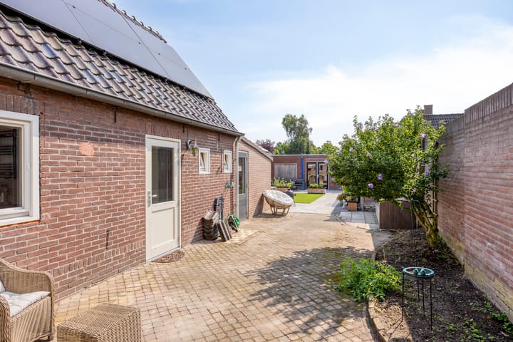 Photo 29 of Julianastraat 43