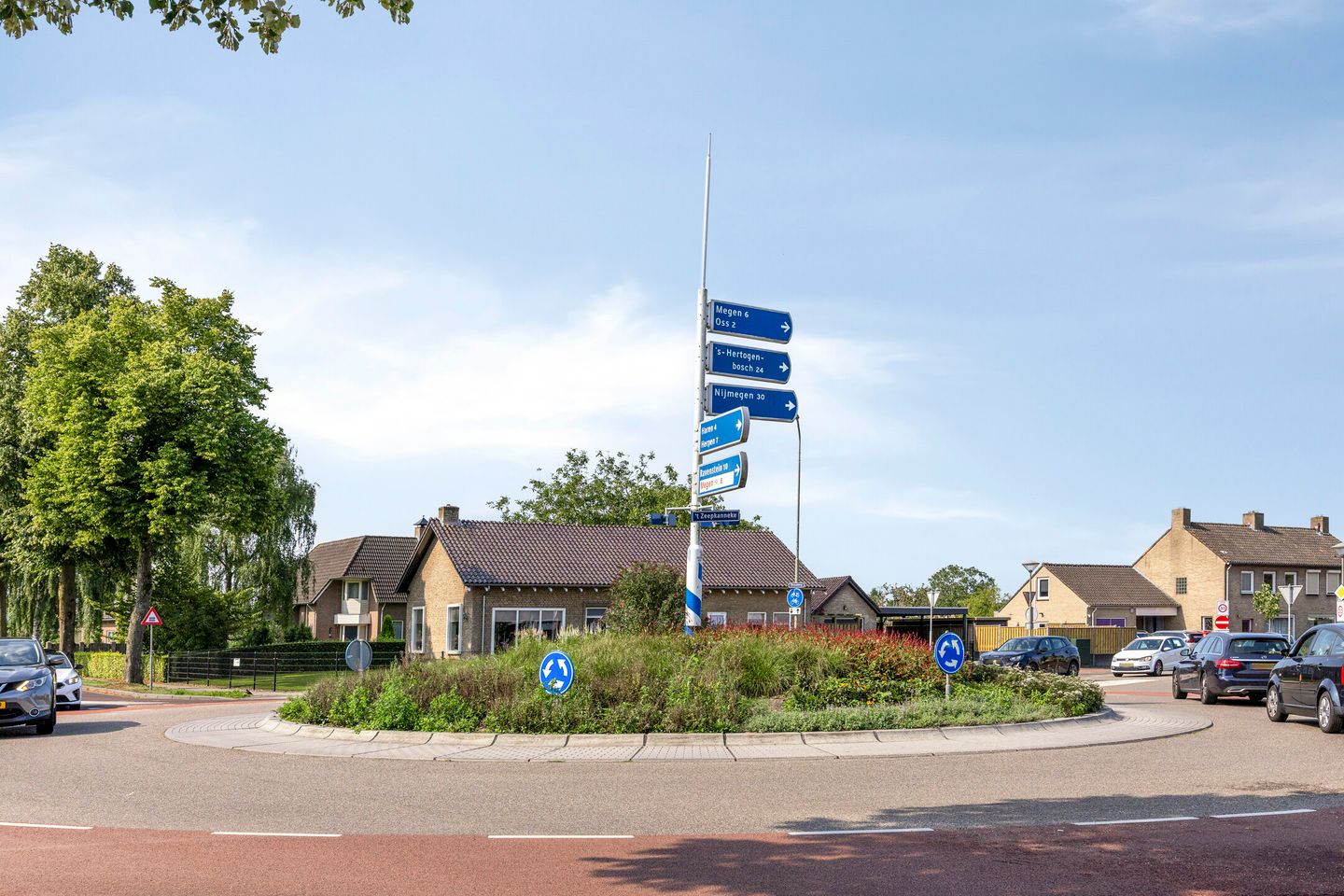 Photo 35 of Julianastraat 43