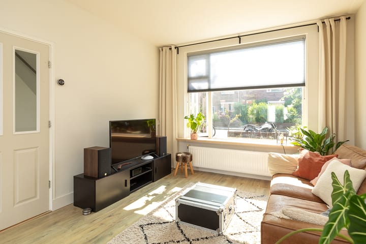 Foto 6 van Röntgenstraat 28