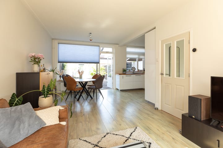 Foto 8 van Röntgenstraat 28