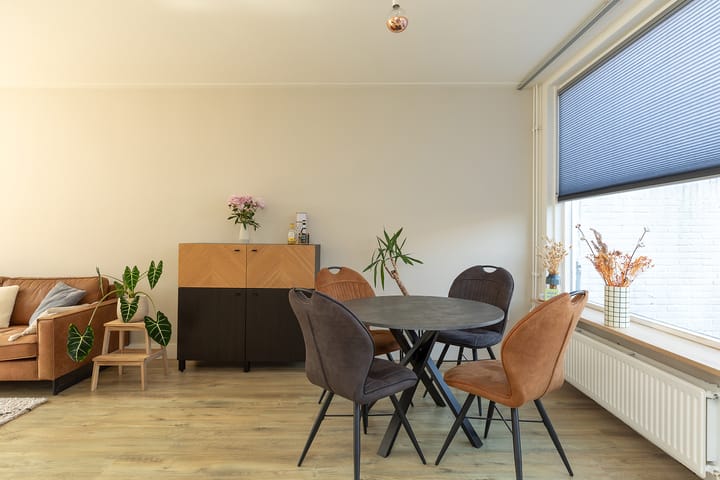 Foto 10 van Röntgenstraat 28