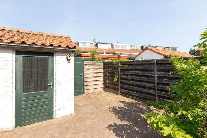 Foto 26 van Röntgenstraat 28