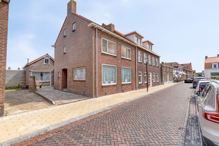 Photo 1 of Willebrordusplein 30