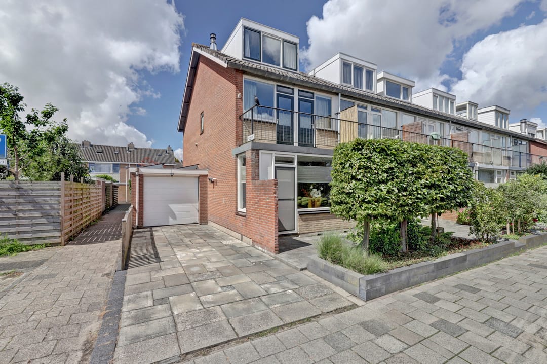 Photo 1 of van Hogendorpstraat 11