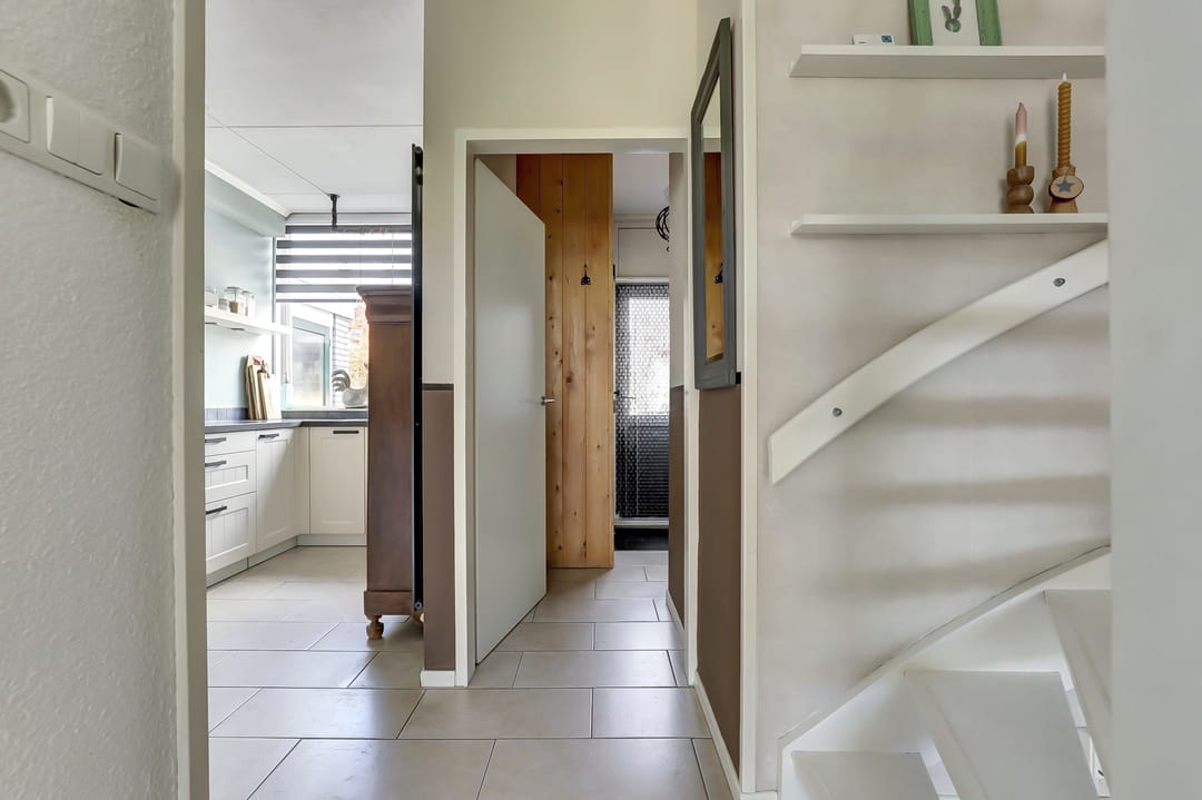 Photo 8 of van Hogendorpstraat 11