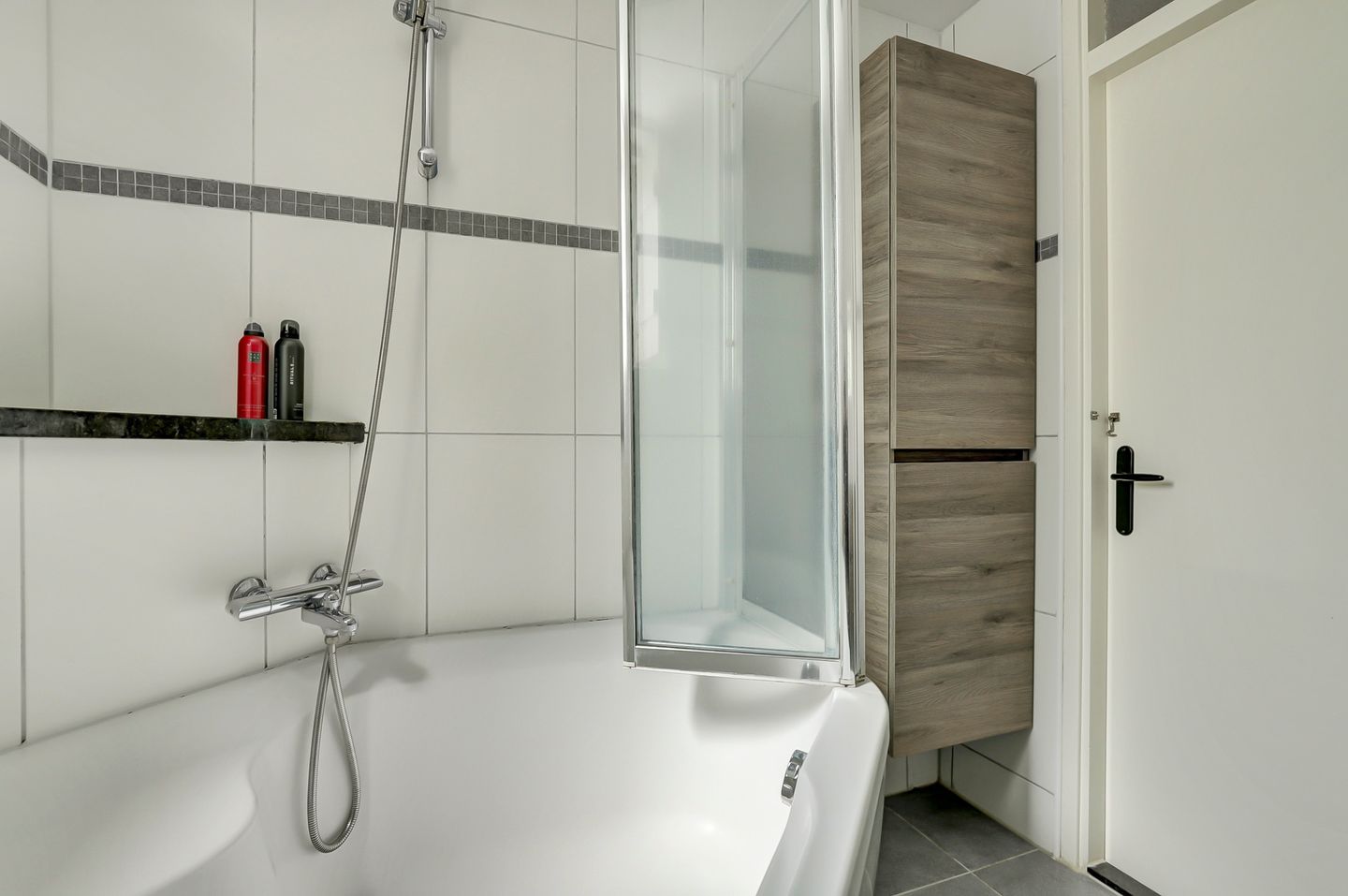 Photo 29 of van Hogendorpstraat 11