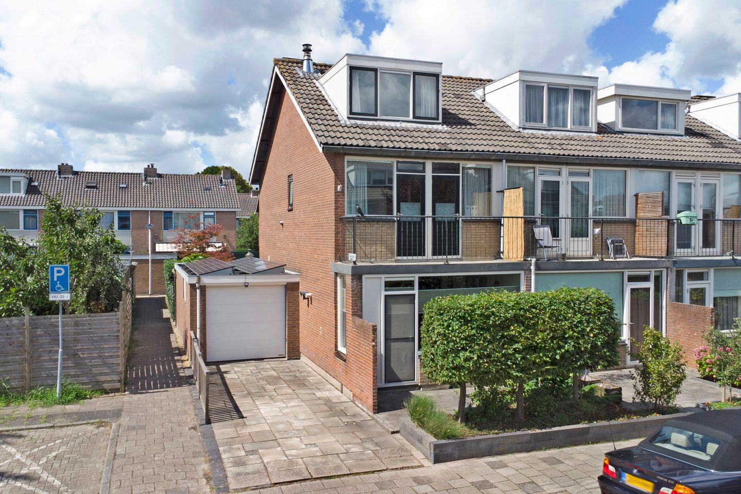 Photo 40 of van Hogendorpstraat 11