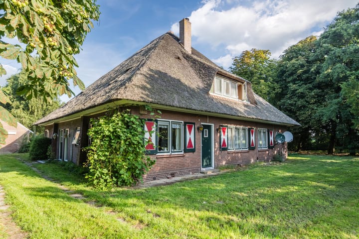 Photo 3 of Parallelweg 14