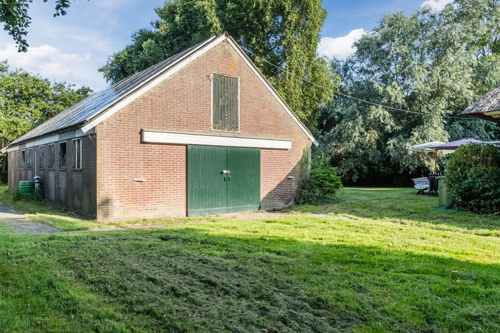 Photo 36 of Parallelweg 14