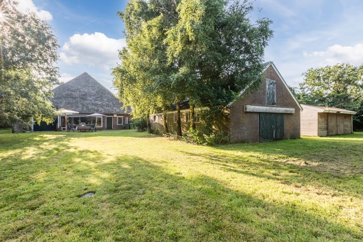 Photo 39 of Parallelweg 14