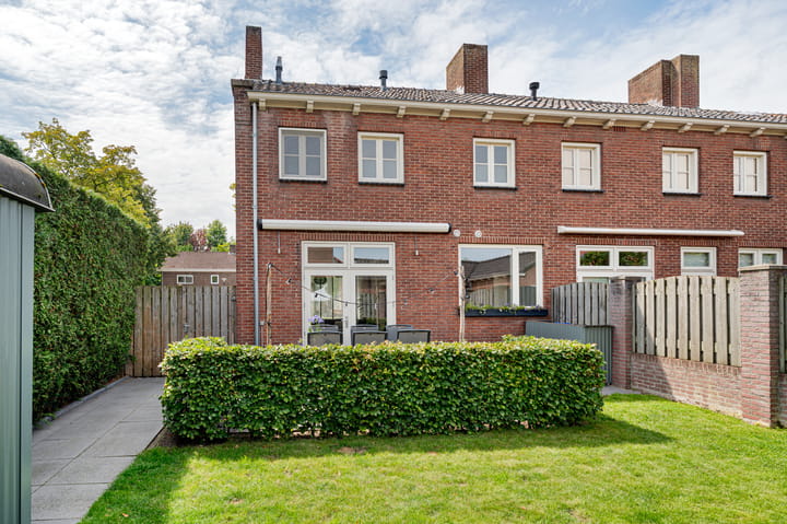 Photo 32 of Europalaan 12