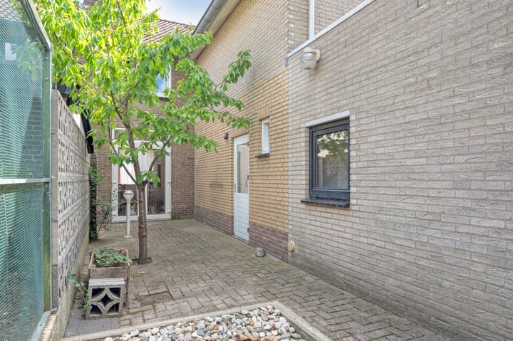 Foto 21 van Bettinumstraat 92