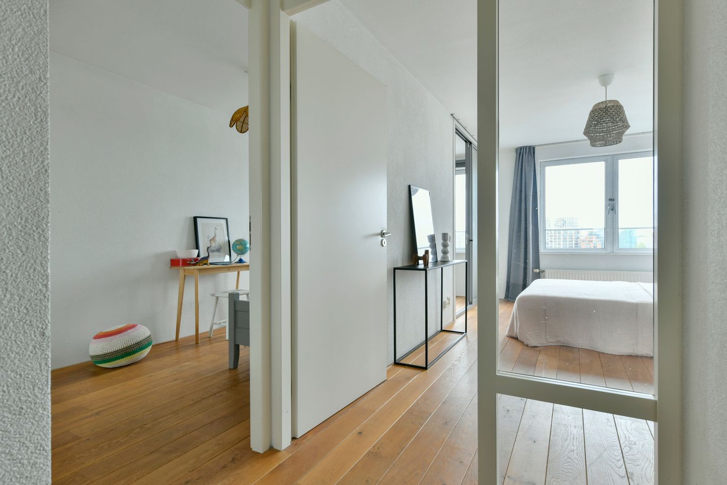 Foto 10 van Silodam 335