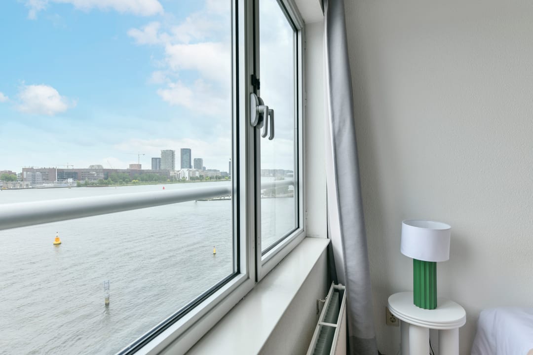 Foto 17 van Silodam 335