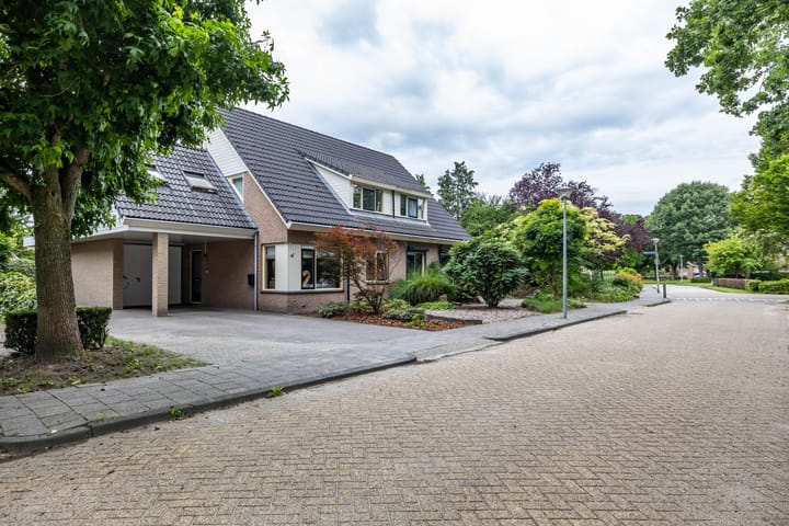 Foto 6 van Schoolstraat 33