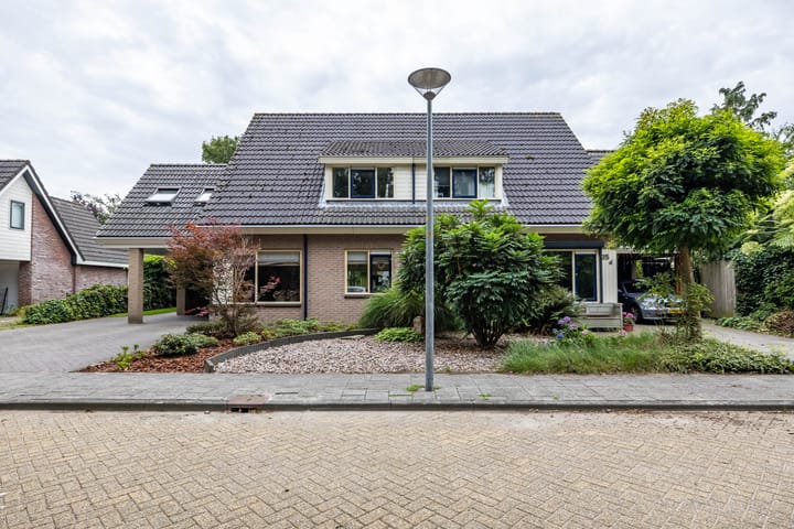 Foto 7 van Schoolstraat 33