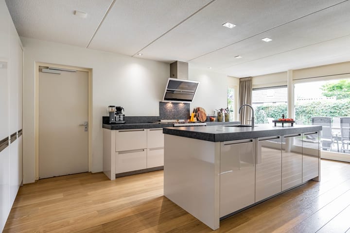 Foto 20 van Schoolstraat 33