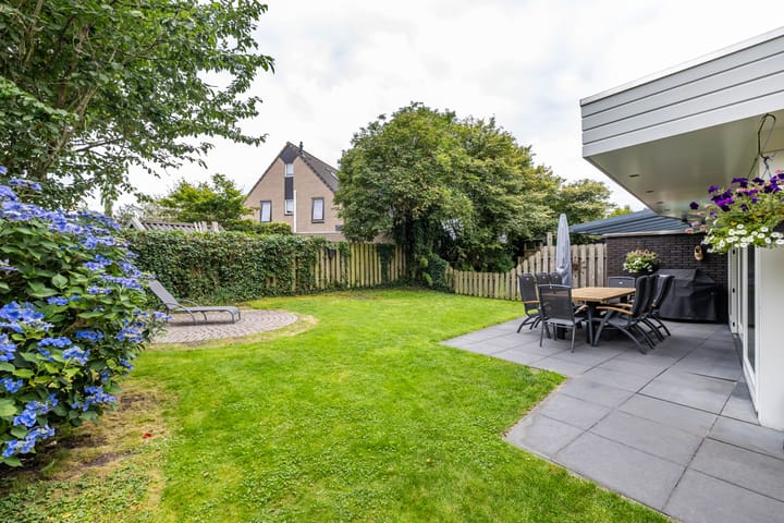 Foto 26 van Schoolstraat 33