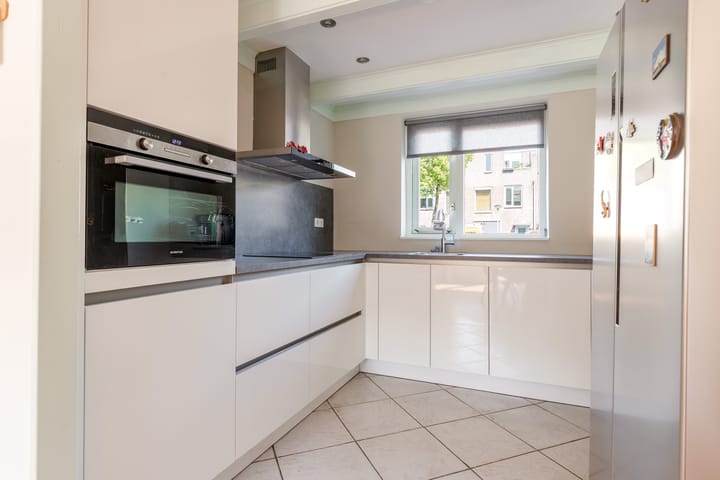 Foto 15 van Voorstraat 418