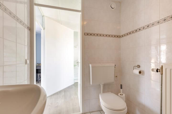 Foto 31 van Voorstraat 418