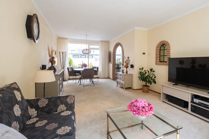 Photo 5 of J. van de Veldelaan 27