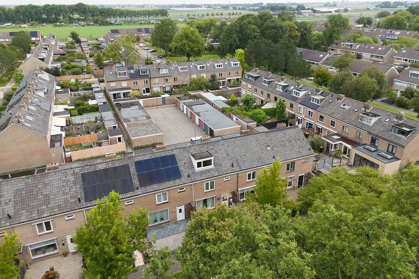 Foto 29 van J. van de Veldelaan 27