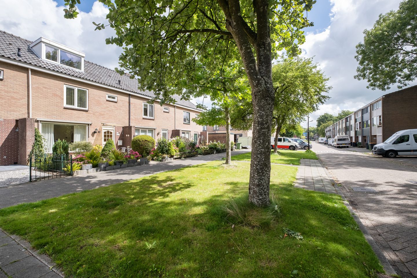 Foto 35 van J. van de Veldelaan 27